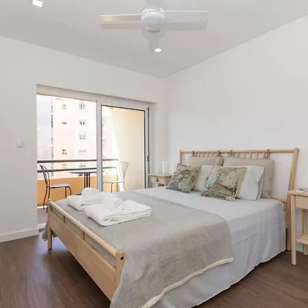 Houze_lovely Flat With Swimming Pool! * Cascais